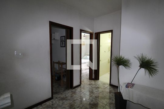 Hall entre os quartos de casa à venda com 5 quartos, 260m² em Pechincha, Rio de Janeiro