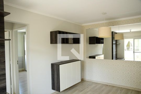 Sala de apartamento para alugar com 2 quartos, 57m² em Parque Rincao, Cotia