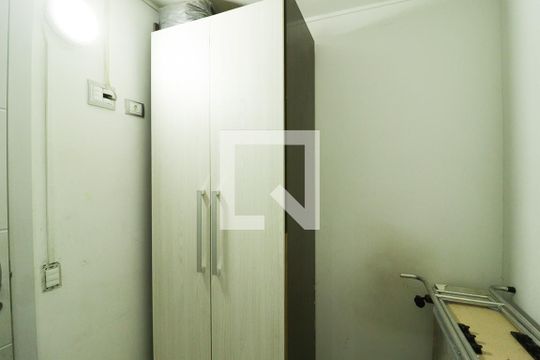 Quarto/Banheiro de Serviço de apartamento à venda com 3 quartos, 135m² em Santana, São Paulo