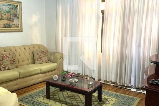 Sala de casa à venda com 3 quartos, 140m² em Jardim Sabará, São Paulo