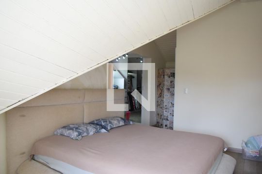 Ático de casa para alugar com 4 quartos, 240m² em Abranches, Curitiba