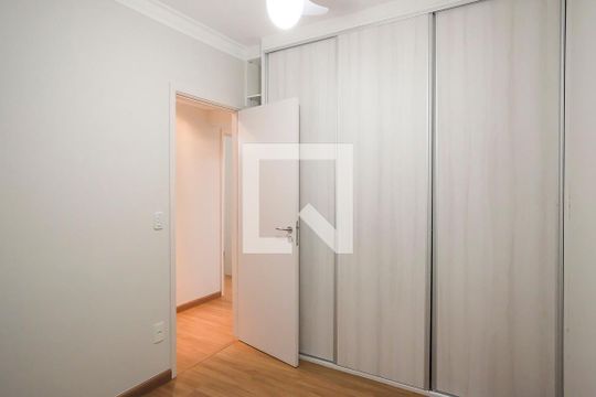 Quarto 1 de apartamento para alugar com 3 quartos, 72m² em Boa Vista, São Caetano do Sul