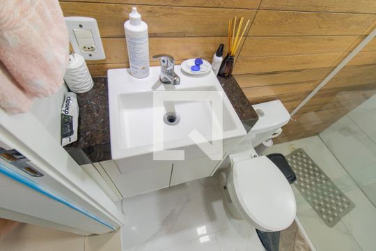 Banheiro Social de apartamento para alugar com 2 quartos, 80m² em Ouro Fino, São José dos Pinhais