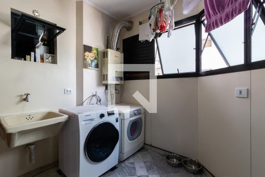 Área de Serviço de apartamento à venda com 3 quartos, 135m² em Indianópolis, São Paulo