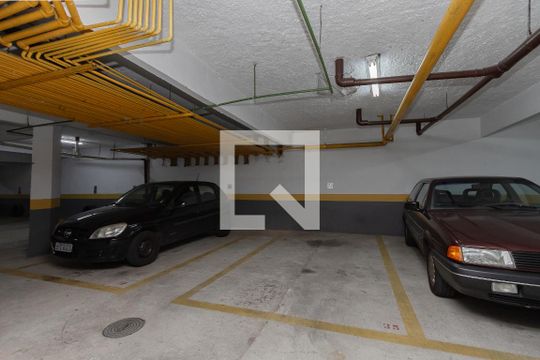 Garagem de apartamento à venda com 2 quartos, 65m² em Chácara Santo Antônio (zona Sul), São Paulo