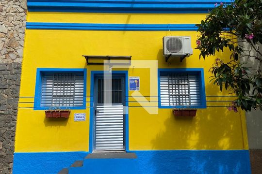 Placa de casa para alugar com 1 quarto, 41m² em Vila Maria Zélia, São Paulo