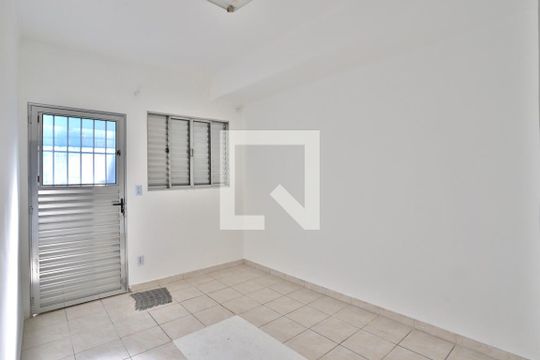 Casa para alugar com 1 quarto, 41m² em Vila Maria Zélia, São Paulo