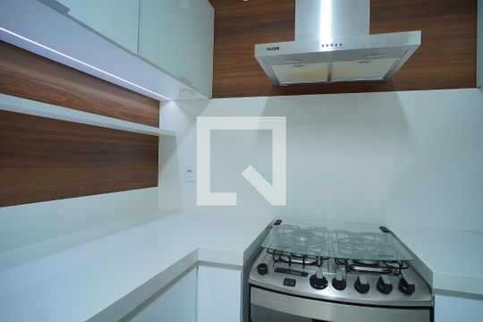 Cozinha de apartamento para alugar com 3 quartos, 130m² em Agronômica, Florianópolis