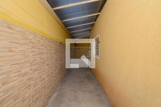 Quintal de casa para alugar com 2 quartos, 85m² em Americanópolis, São Paulo