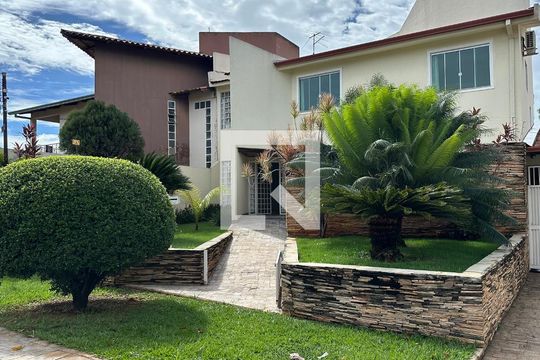 Fachada de casa para alugar com 5 quartos, 370m² em Setor Jaó, Goiânia