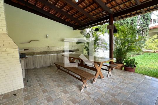Área comum de casa para alugar com 5 quartos, 370m² em Setor Jaó, Goiânia
