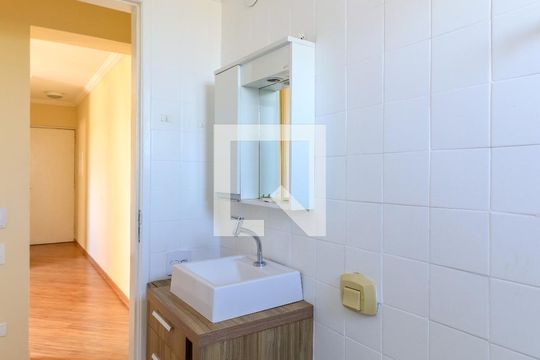 Banheiro de apartamento para alugar com 1 quarto, 40m² em Aeroporto, São Paulo