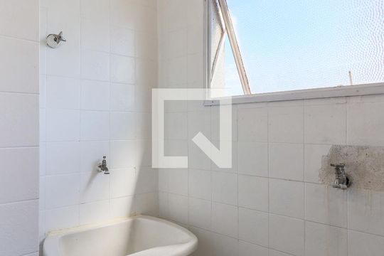 Área de Serviço de apartamento para alugar com 1 quarto, 40m² em Aeroporto, São Paulo