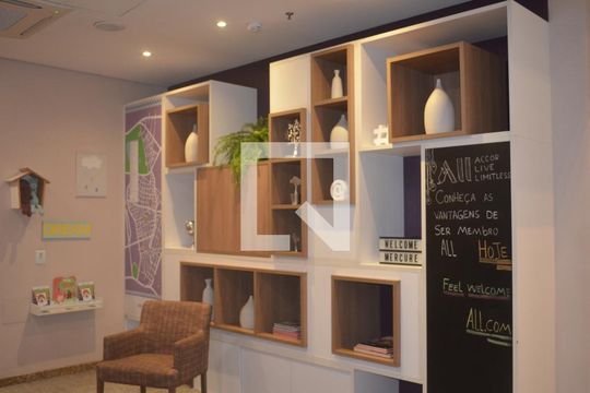 Lounge de kitnet/studio à venda com 1 quarto, 42m² em Vila Olímpia, São Paulo