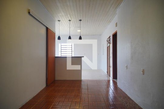 Sala de casa à venda com 1 quarto, 50m² em Rondônia, Novo Hamburgo