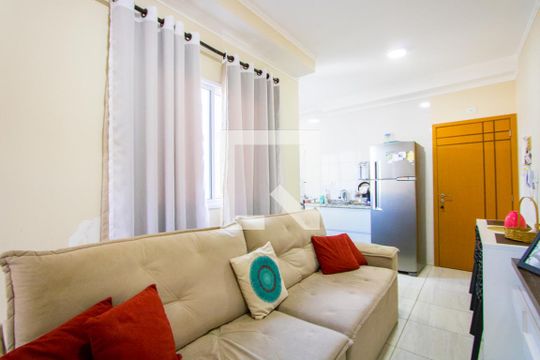 Sala de apartamento para alugar com 2 quartos, 92m² em Jardim do Estádio, Santo André