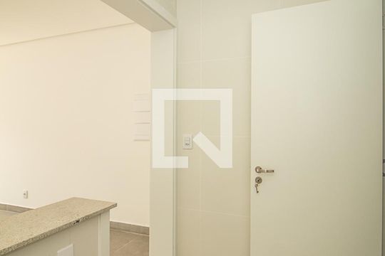Área de Serviço de casa à venda com 3 quartos, 212m² em Jardim Isabel, Porto Alegre