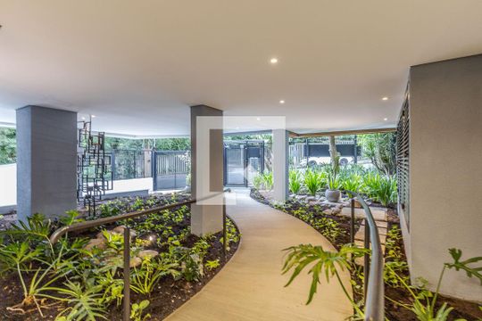 Hall de apartamento à venda com 2 quartos, 74m² em Petrópolis, Porto Alegre