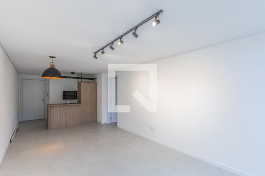 Sala de apartamento à venda com 2 quartos, 74m² em Petrópolis, Porto Alegre