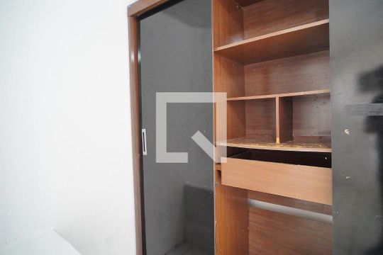 Quarto - Armários de kitnet/studio para alugar com 1 quarto, 20m² em Trindade, Florianópolis