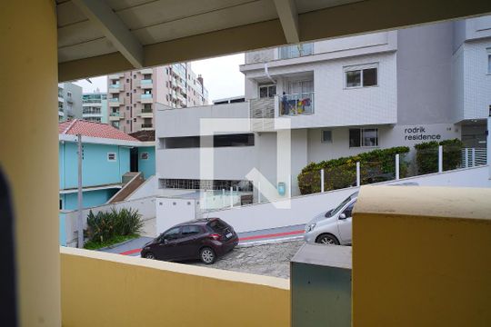 Sala - Cozinha Vista de kitnet/studio para alugar com 1 quarto, 20m² em Trindade, Florianópolis