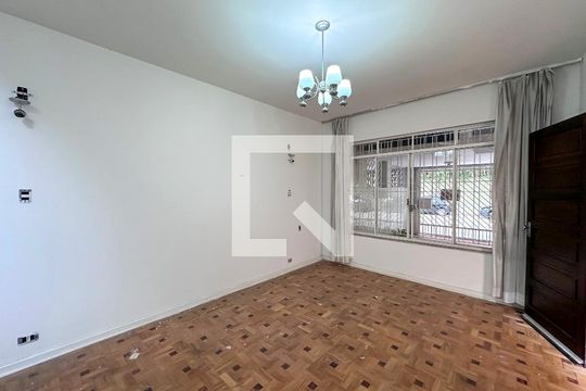 Casa para alugar com 3 quartos, 380m² em Brooklin, São Paulo