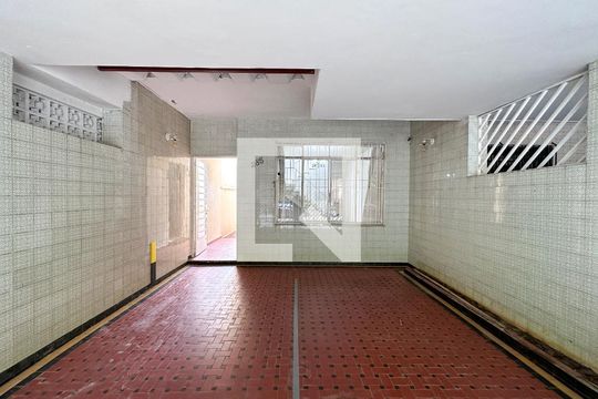 Garagem de casa para alugar com 3 quartos, 380m² em Brooklin, São Paulo