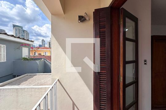 Sacada Suíte de casa para alugar com 3 quartos, 380m² em Brooklin, São Paulo