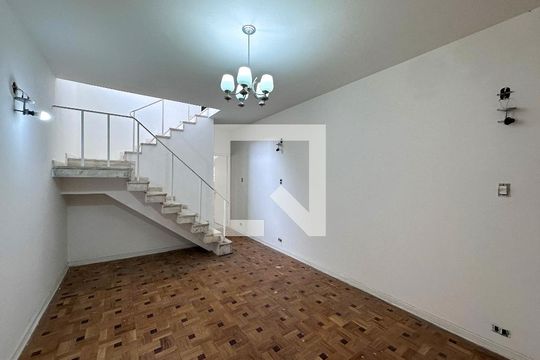 Sala de casa para alugar com 3 quartos, 380m² em Brooklin, São Paulo