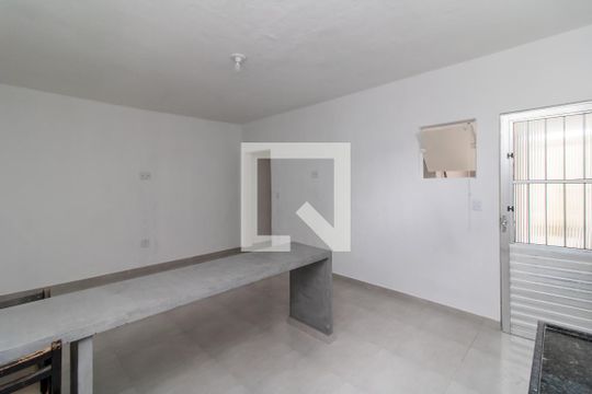 Sala de casa para alugar com 1 quarto, 40m² em Parque Boturussu, São Paulo
