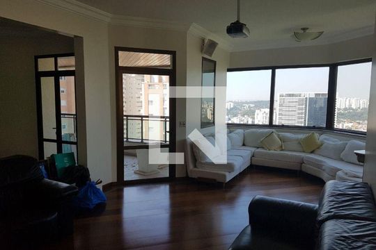 Apartamento à venda com 4 quartos, 225m² em Jardim Fonte do Morumbi, São Paulo