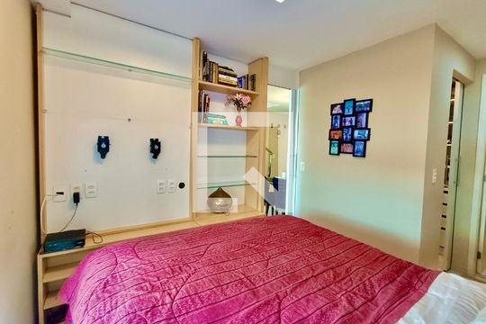 Suíte de apartamento para alugar com 1 quarto, 95m² em Lagoa, Rio de Janeiro