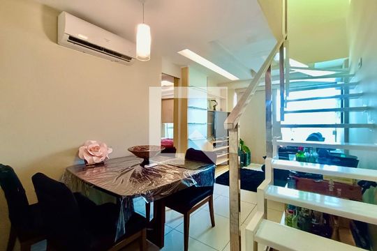Sala de apartamento para alugar com 1 quarto, 95m² em Lagoa, Rio de Janeiro