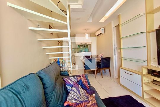 Sala de apartamento para alugar com 1 quarto, 95m² em Lagoa, Rio de Janeiro