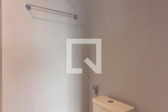 banheiro de apartamento à venda com 1 quarto, 29m² em Pinheiros, São Paulo