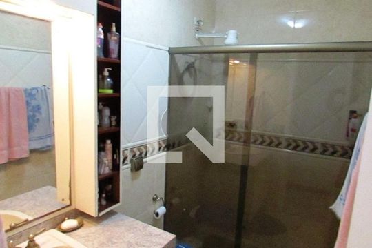 Casa à venda com 3 quartos, 126m² em Vila Bandeirantes, São Paulo