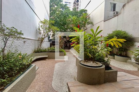Área comum de apartamento para alugar com 3 quartos, 150m² em Ipanema, Rio de Janeiro