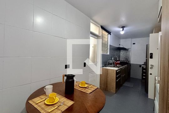 Cozinha de apartamento para alugar com 3 quartos, 150m² em Ipanema, Rio de Janeiro
