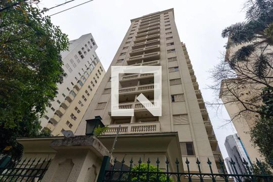 Fachada de apartamento para alugar com 2 quartos, 65m² em Moema, São Paulo