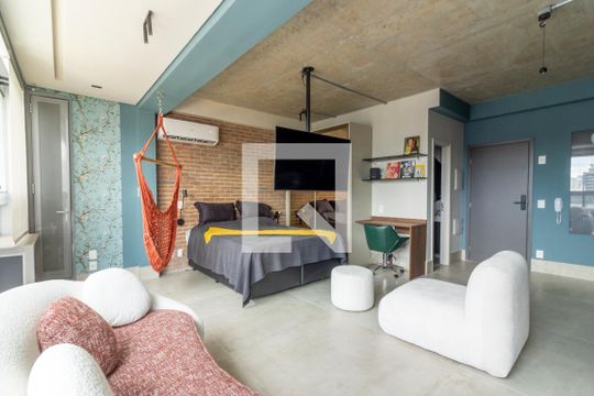 Quarto de apartamento à venda com 1 quarto, 40m² em Pinheiros, São Paulo