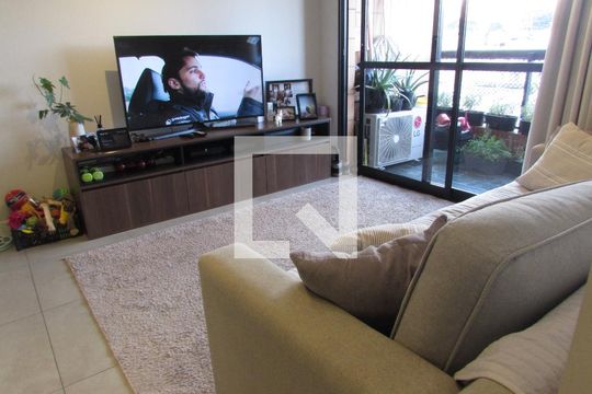 Sala de apartamento para alugar com 2 quartos, 77m² em Vila Sônia, São Paulo