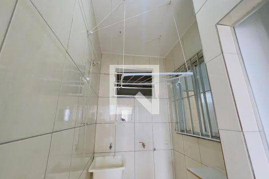 Área de Serviço de casa para alugar com 1 quarto, 43m² em Vila São Luis, Duque de Caxias