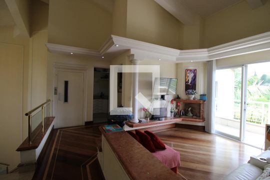 Sala de TV de casa para alugar com 5 quartos, 800m² em Morumbi, São Paulo