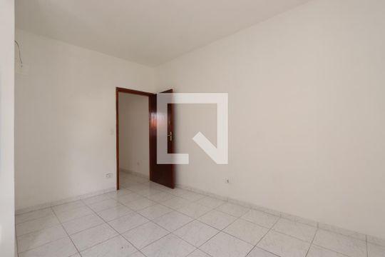 Quarto 1 de casa para alugar com 2 quartos, 62m² em Vila Califórnia, São Paulo