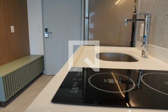 Studio de kitnet/studio para alugar com 1 quarto, 25m² em Sumarezinho, São Paulo