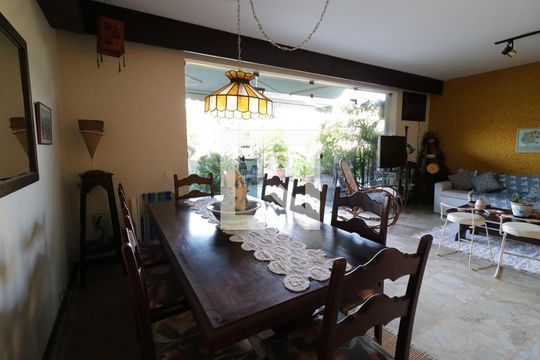Sala de apartamento à venda com 5 quartos, 234m² em Jardim Guanabara, Rio de Janeiro