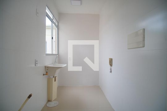Cozinha e Área de Serviço de apartamento à venda com 2 quartos, 41m² em Santos Dumont, São Leopoldo