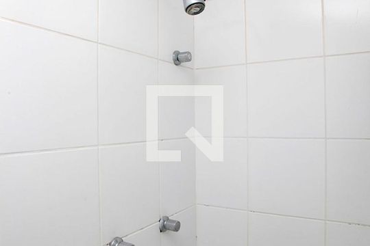 Banheiro de apartamento à venda com 2 quartos, 88m² em Petrópolis, Porto Alegre