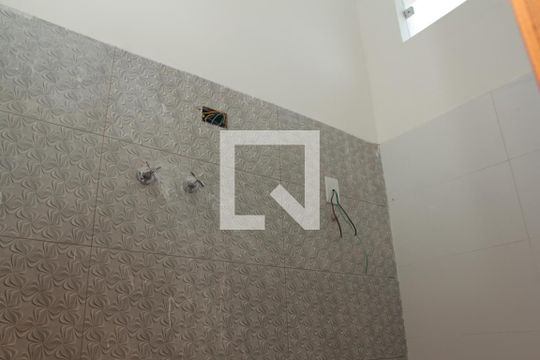 Banheiro 1  de casa à venda com 3 quartos, 180m² em Copacabana, Belo Horizonte