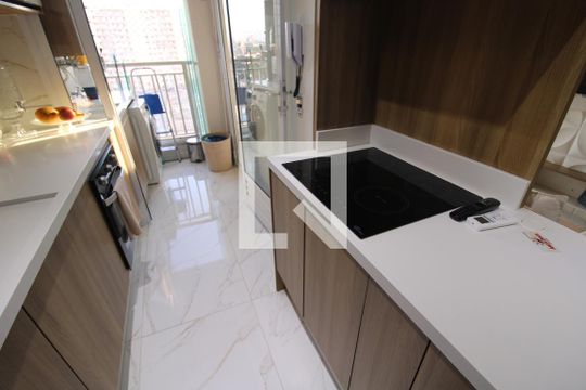Cozinha de apartamento para alugar com 2 quartos, 63m² em Vila Guilherme, São Paulo